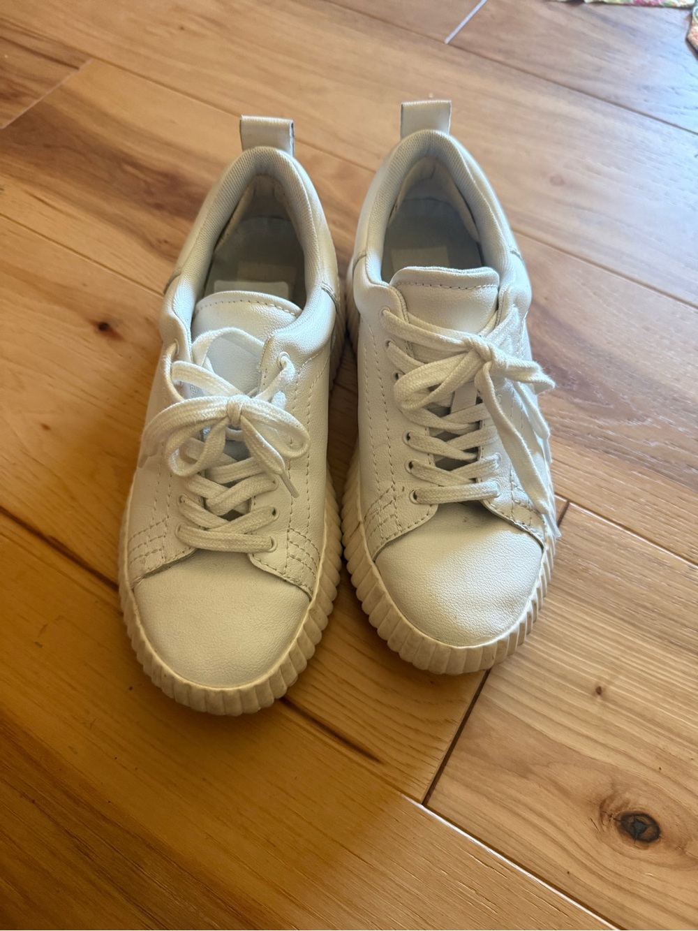 Dolce Vita White Low-Top Lace-Up Sneakers